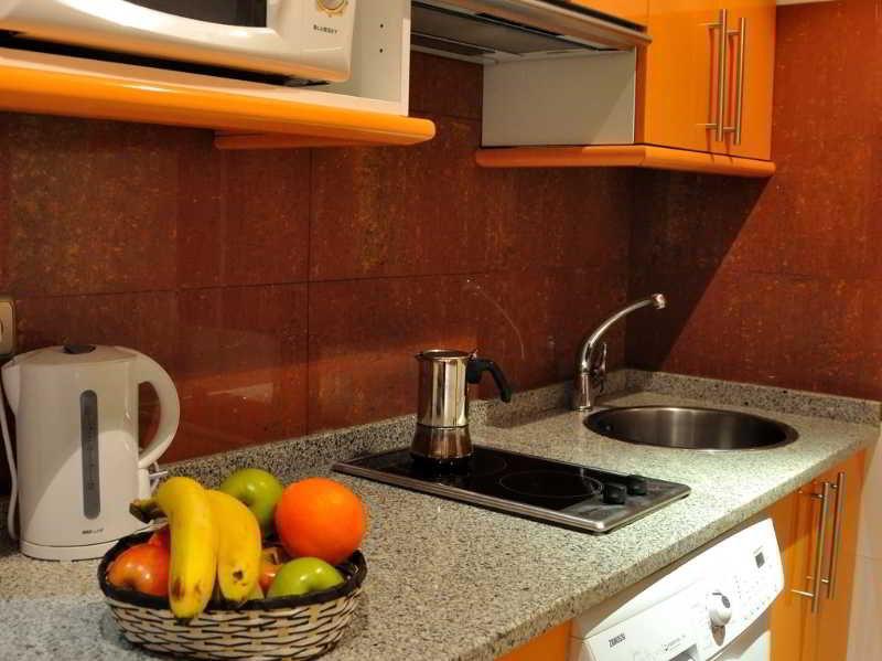 Gran Via Sol Apartamentos Madrid Eksteriør bilde