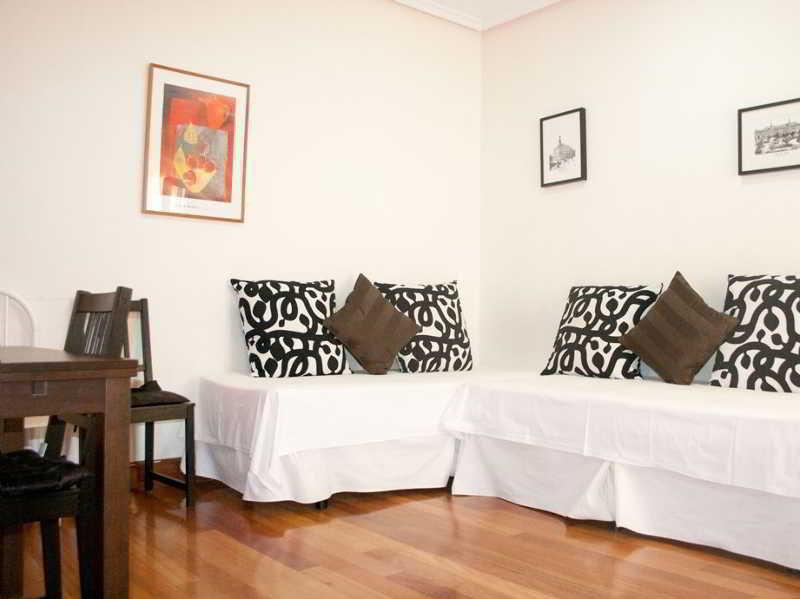 Gran Via Sol Apartamentos Madrid Eksteriør bilde