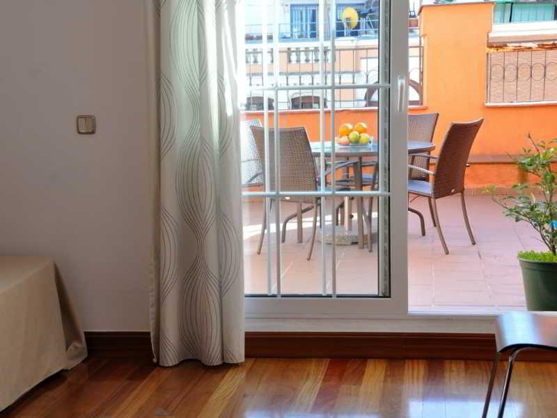 Gran Via Sol Apartamentos Madrid Eksteriør bilde